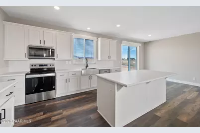 7455 E Bunkhouse Road, Prescott Valley, AZ 86315 - Photo 8