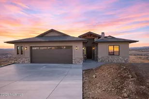 1941 Ventnor Cir, Prescott, AZ 86301 - Photo 1