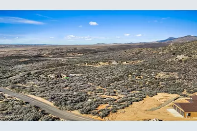 15664 E Bonanza Trail, Dewey-Humboldt, AZ 86327 - Photo 2