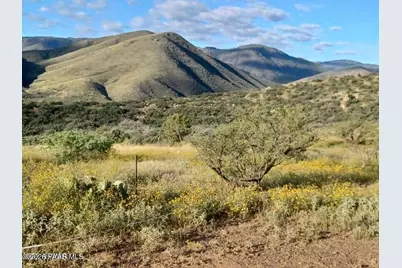 10410 E Vaca Bonita, Dewey-Humboldt, AZ 86329 - Photo 12