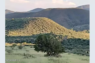 5668 S Miners Pick Road, Dewey-Humboldt, AZ 86329 - Photo 10