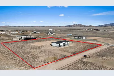 7420 E Bunkhouse Road, Prescott Valley, AZ 86315 - Photo 1