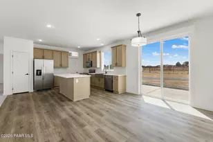 7366 E Bunkhouse Rd, Prescott Valley, AZ 86315 - Photo 10