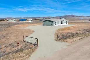 7366 E Bunkhouse Rd, Prescott Valley, AZ 86315 - Photo 6