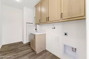 7366 E Bunkhouse Rd, Prescott Valley, AZ 86315 - Photo 22