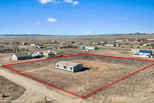 7366 E Bunkhouse Rd, Prescott Valley, AZ 86315 - Photo 2