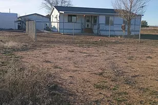 2050 W Curtis Ranch Rd, Paulden, AZ 86334 - Photo 2