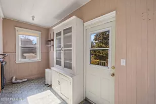 128 N Mt Vernon Ave, Prescott, AZ 86301 - Photo 26