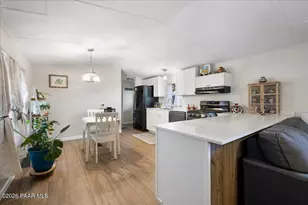 689 Whipple St, Prescott, AZ 86301 - Photo 8