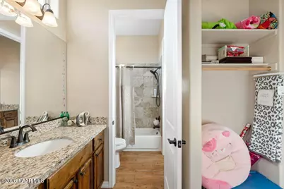 11295 N Scalli Way, Prescott Valley, AZ 86315 - Photo 26