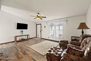 485 N Old Coach Trail, Dewey-Humboldt, AZ 86327 - Photo 8