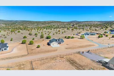 1220 E Cougar Ridge Road, Paulden, AZ 86334 - Photo 28