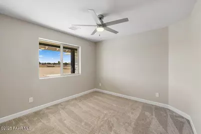 1220 E Cougar Ridge Road, Paulden, AZ 86334 - Photo 12