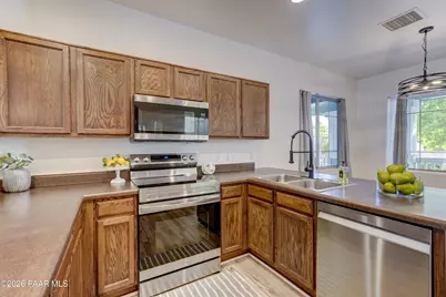 7625 E Rabbit Brush Lane, Prescott Valley, AZ 86315 - Photo 4