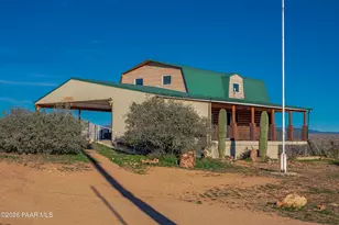 26162 W Pecks Peak Rd, Hillside, AZ 86321 - Photo 46