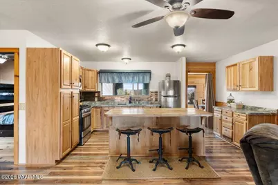 33694 W Gallina Road, Seligman, AZ 86337 - Photo 12