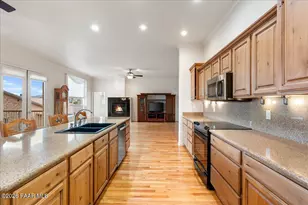 272 Honeysuckle Cir, Prescott, AZ 86301 - Photo 16