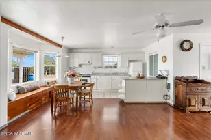 44044 N Haywire Rd, Ash Fork, AZ 86320 - Photo 8