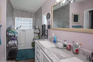 10293 E Manzanita Trail, Dewey-Humboldt, AZ 86327 - Photo 16