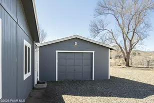 10293 E Manzanita Trail, Dewey-Humboldt, AZ 86327 - Photo 24