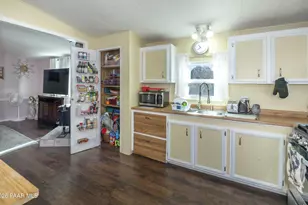 10293 E Manzanita Trail, Dewey-Humboldt, AZ 86327 - Photo 12