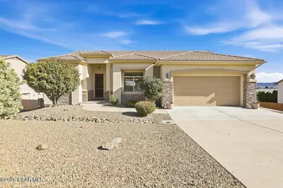 1395 N Rustlers Roost, Dewey-Humboldt, AZ 86327 - Photo 2