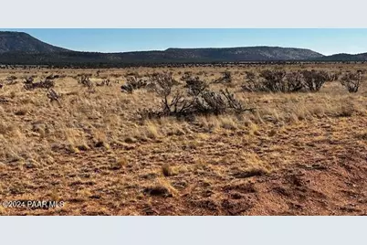 1270-A Along Way, Seligman, AZ 86337 - Photo 6