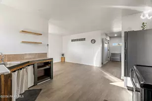 685 W Iris Rd, Paulden, AZ 86334 - Photo 6