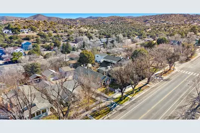 309 S Mount Vernon Avenue, Prescott, AZ 86303 - Photo 4