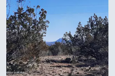 Lot 928 Bridge Canyon Pkwy, Seligman, AZ 86337 - Photo 8