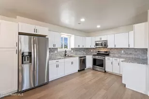 3257 N Constance Dr, Prescott Valley, AZ 86314 - Photo 6