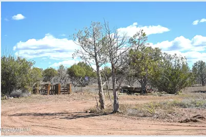 2445 N Luana Drive, Williams, AZ 86046 - Photo 20