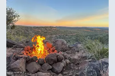 44600 N Shadow Rock Trail, Seligman, AZ 86337 - Photo 2