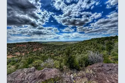 44600 N Shadow Rock Trail, Seligman, AZ 86337 - Photo 6