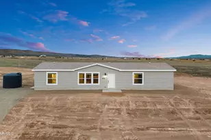 27181 W Kingdom Ct, Paulden, AZ 86334 - Photo 1