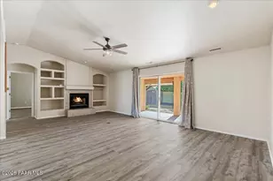 11055 E Lariat Ln, Dewey-Humboldt, AZ 86327 - Photo 6