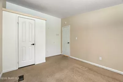 12170 E Obsidian Loop Road, Dewey-Humboldt, AZ 86314 - Photo 14