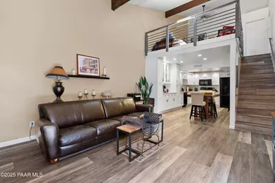 217 Creekside Circle #16e, Prescott, AZ 86303 - Photo 8