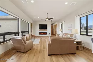 1547 N Neoga Circle, Dewey-Humboldt, AZ 86327 - Photo 4