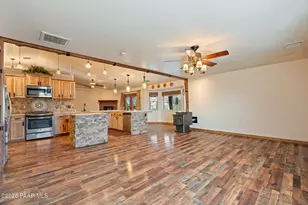 25820 N Merlot Ln, Paulden, AZ 86334 - Photo 10