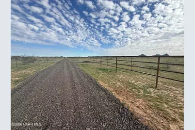 00Xxa3 W Williams Road, Aguila, AZ 85320 - Photo 12