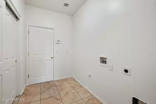6956 E Sandhurst Dr, Prescott Valley, AZ 86314 - Photo 20