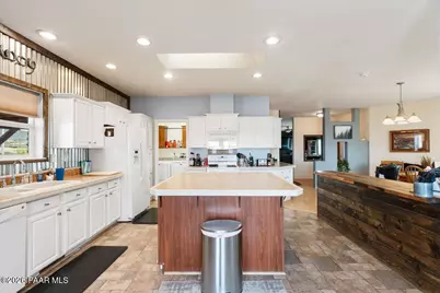 8475 W Red Rock Road, Kirkland, AZ 86332 - Photo 20