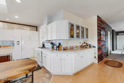 8475 W Red Rock Road, Kirkland, AZ 86332 - Photo 18