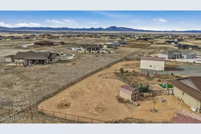 10915 E Lady Bug Place, Prescott Valley, AZ 86315 - Photo 34