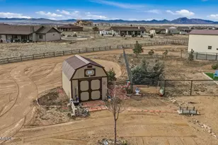 10915 E Lady Bug Pl, Prescott Valley, AZ 86315 - Photo 32