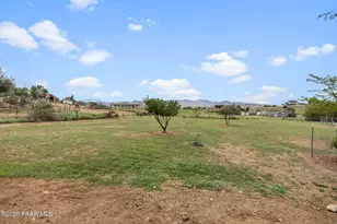 1382 S Foothill Dr, Dewey-Humboldt, AZ 86327 - Photo 32