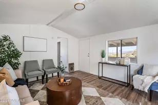 22673 S Crest Way, Yarnell, AZ 85362 - Photo 6