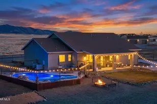 8350 N Covered Wagon Trail, Prescott Valley, AZ 86315 - Photo 8