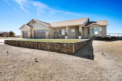 8350 N Covered Wagon Trail, Prescott Valley, AZ 86315 - Photo 30